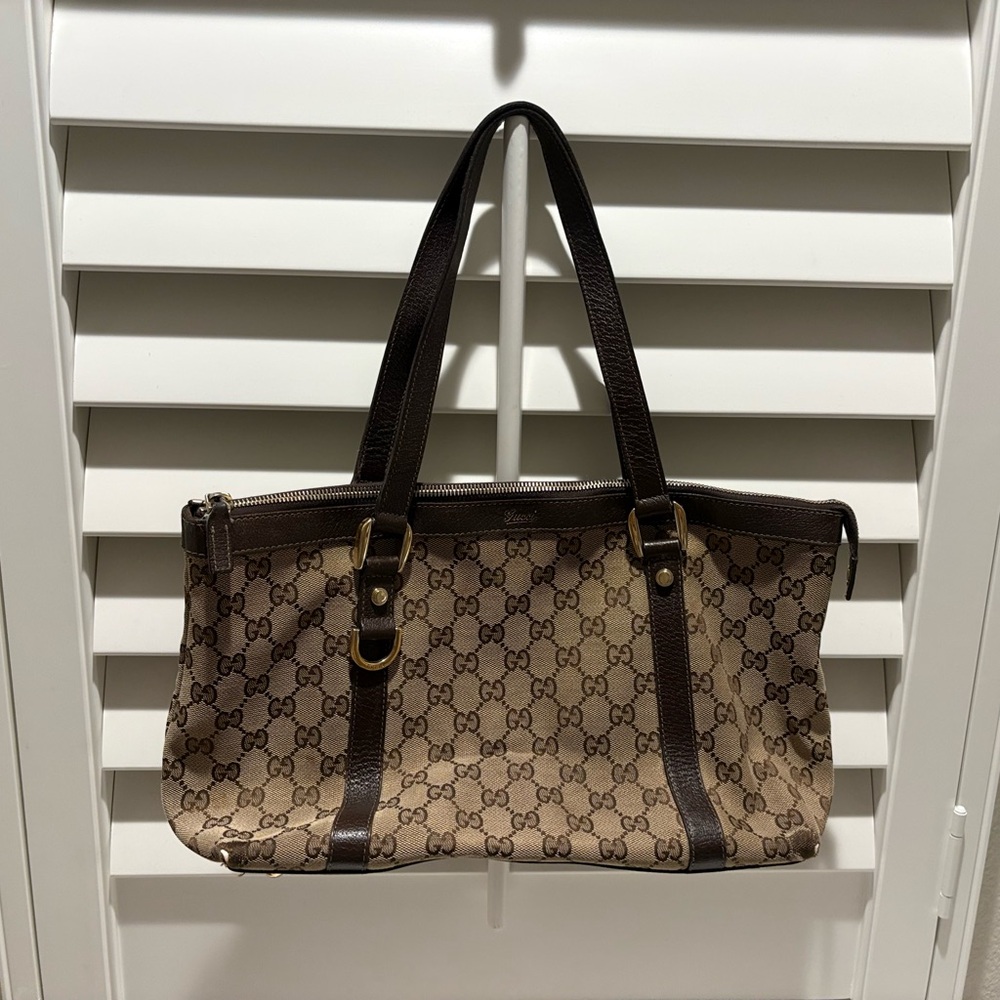 Authentic Gucci Brown Monogram Shoulder Bag